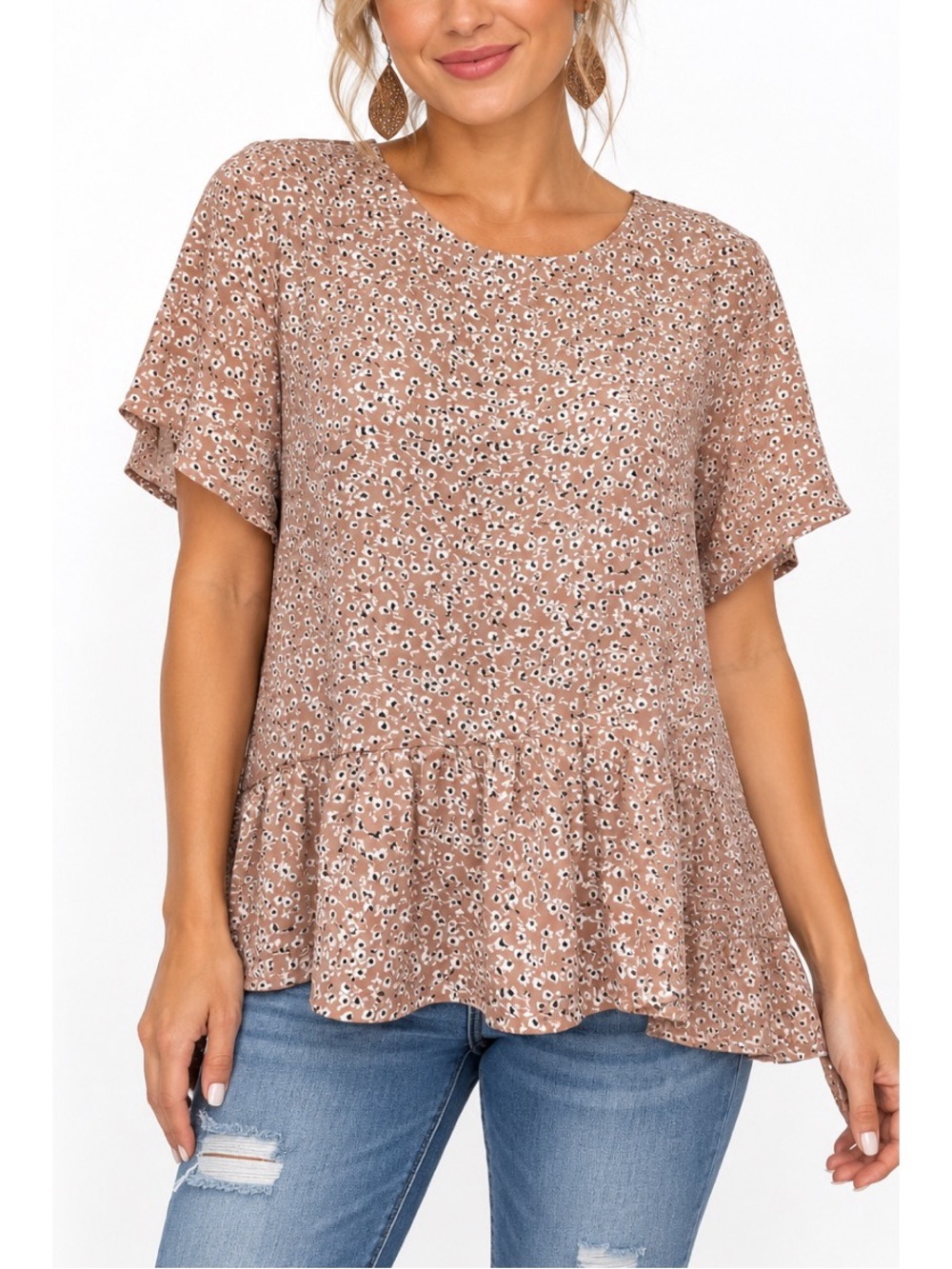 Copper Key Dusty rose floral peplum top featuring a round neckline, Large